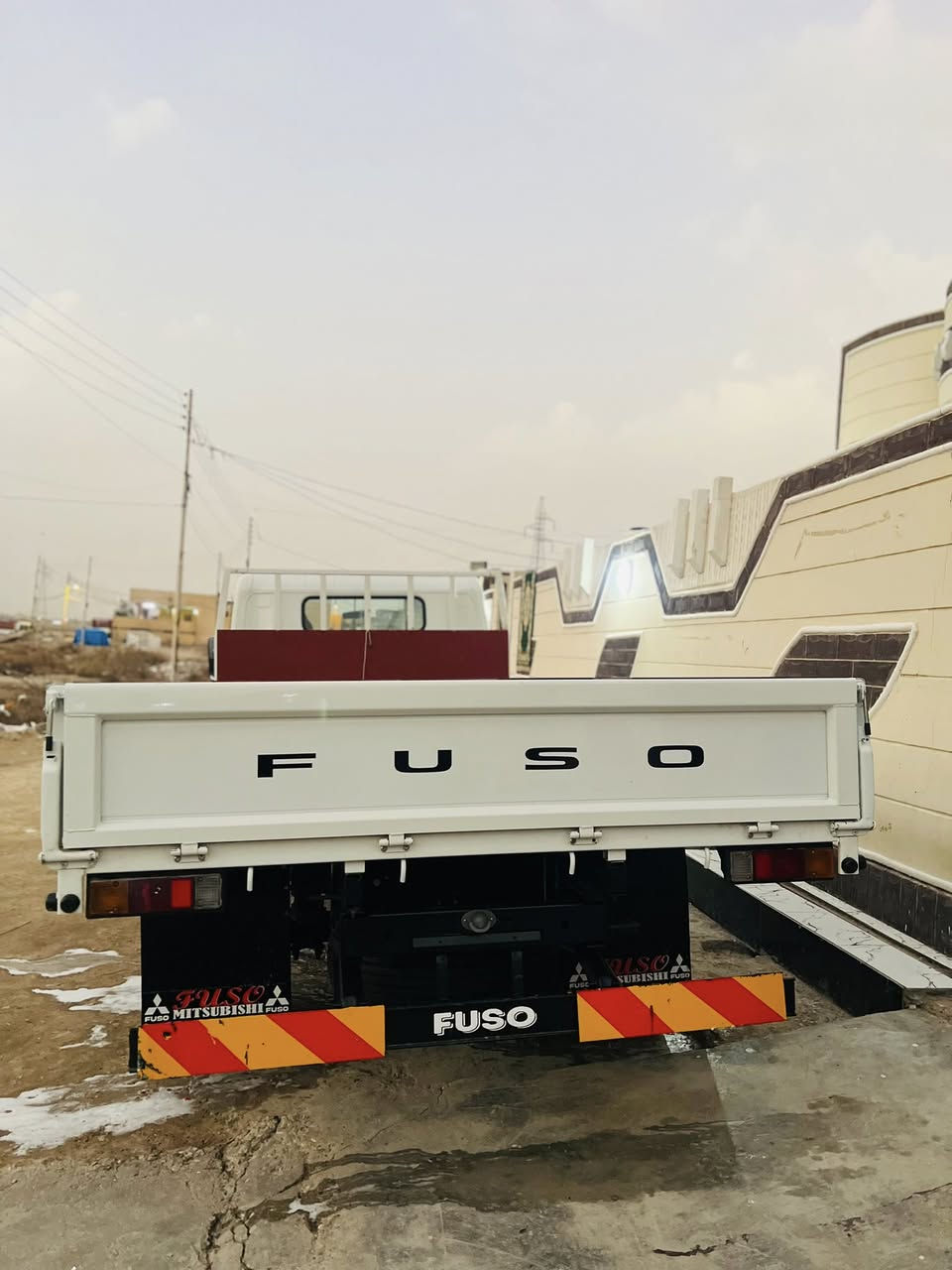 ‏سلام عليكم
كنتر ‏زيرو للبيع ماشية قليل 2025
￼ رقم بغداد مقفولة كفالة عامة
‏ شراي يتصل ويدل المكان بصري قضاء القرنة
‏رقم الهاتف للاستفسار  ￼*********** 👍🏻
