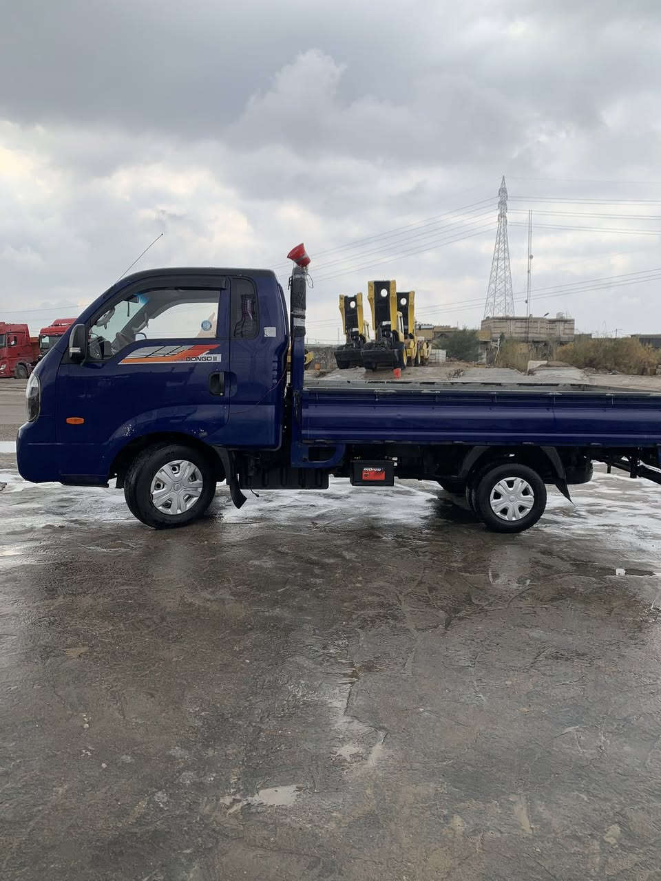 سلام عليكم كيه البيع مديل 17مكينه توه شادها كير حداده خير من الله رقم الشاصي واضح مداور ثاني يوم مكفوله كفاله عامه رقم قادسيه السنويه ال27السعر خاص ***********
