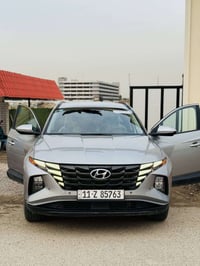 توسان امريكي للبيع موديل 2023  لون سلفر متغير رقم بغداد  مواصفات سياره...