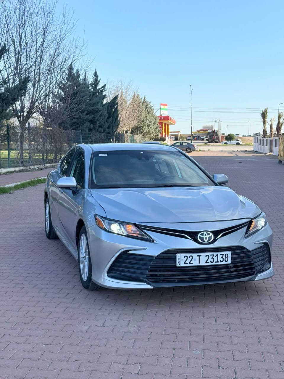 Toyota Camry Le awd 2022 تويوتا كامري 
بوند صبغ و صندوق كلير امريكي و شواصي امامية شوي بخ
مواصفات بصمة و دواخل بيجي و رادار و حساس و شاشة
سيارة مرقمة و جاهزة بدون مصرف 💯
4T1R11BK4NU047861 رقم شاصي

سعر 165 و مجال و مكان عقرة "ئاكرئ"
واتس اب و كورك ***********
0750-7739471 اكر, نينوى
