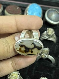 عقيق يماني شجري مصور مثل ما واضح سعر خاص07702835138