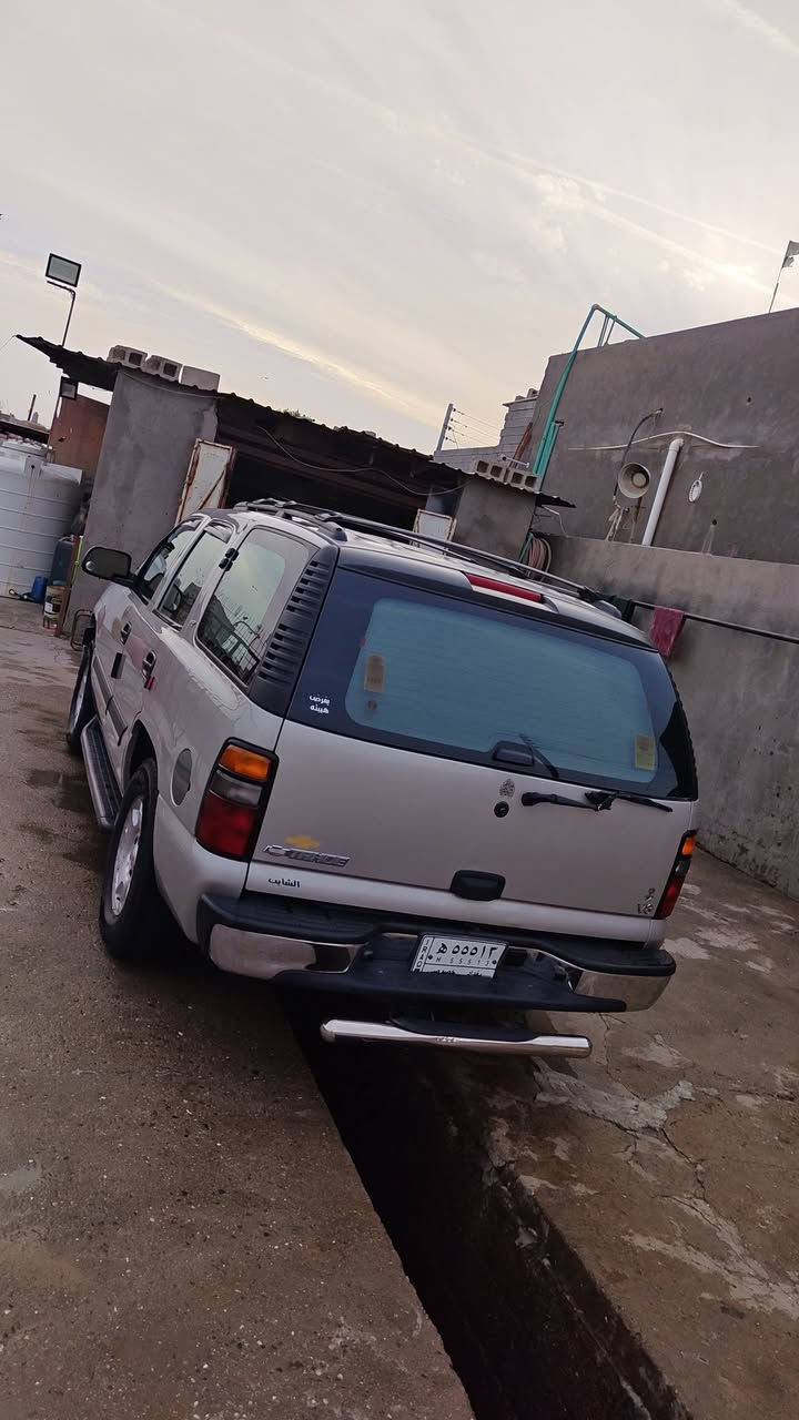 سلام عليكم تاهو بتره 2006اصل مكينه5300 كير700مكفوله من كلشي سياره كلشي ماعايزه تخم تاير جديد حداديه  شرط الفحص ماعده داير المدكر الأيمن متعور ورصعتين بل الباب الأيمن 175 وبيه مجال قليل حك الجيه ***********
