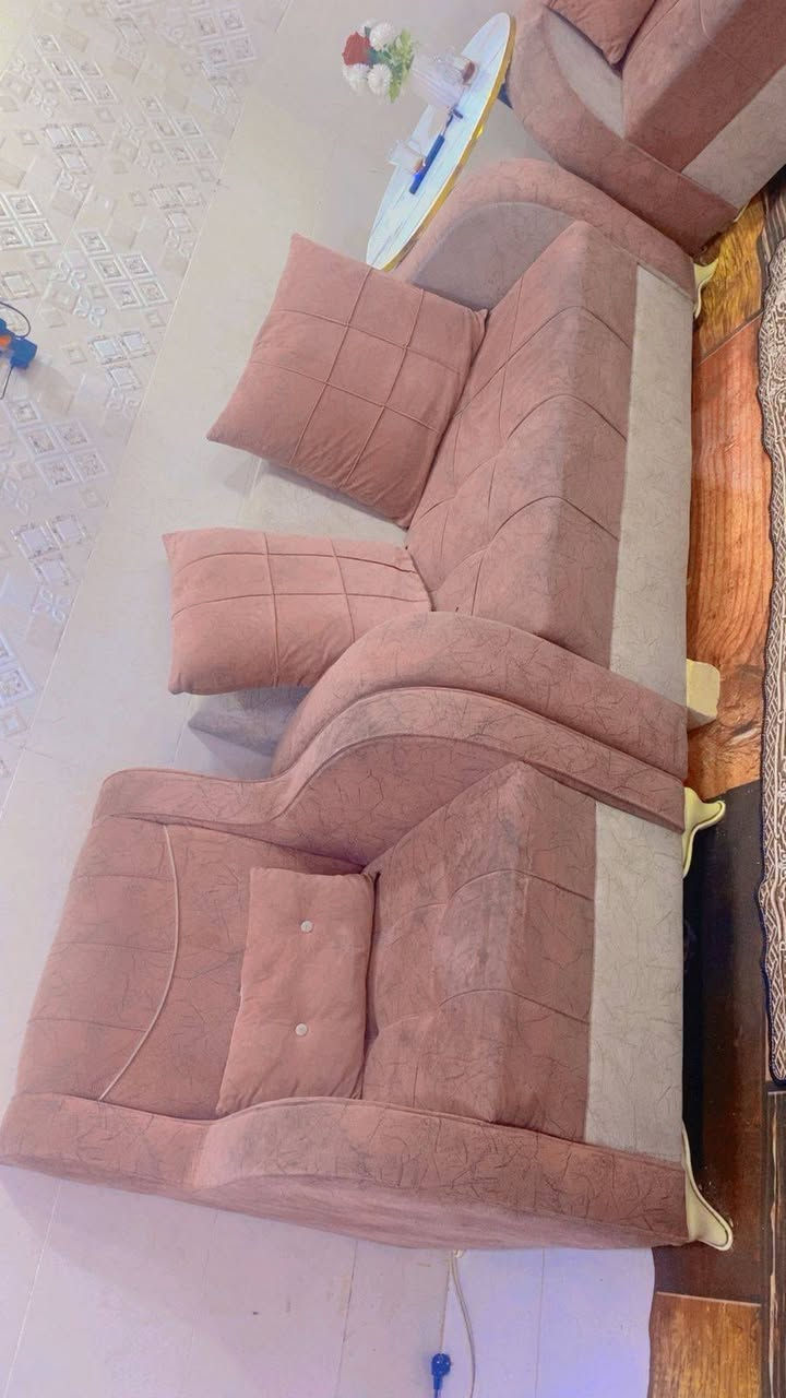 تخم للبيع 7 مقاعد  السعر 200 وبي مجال


**إذا كنت صاحب هذا الإعلان وتريد حذفه لأي سبب، رجاءا أرسل رسالة إلى الدعم الفني**