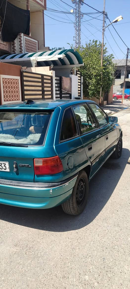 سيارة اوبل استرا 
مواصفات
16 كابريتر
موديل 93
مسجل شاشة وكاميرا
كير عادي
رقم كركوك الماني
سنوية لحد 2030
4تايرات جديد شاده
سقف سلايت
بلاكات جديد واير بلاك جديد 
قايش تايم كيس جديد 
فيت بمب جديد
سيارة جاهزة كامل
سعر 35 وبيه مجال
مكاني كركوك 
اتصال رقم / ***********
متواجد بل فيس
