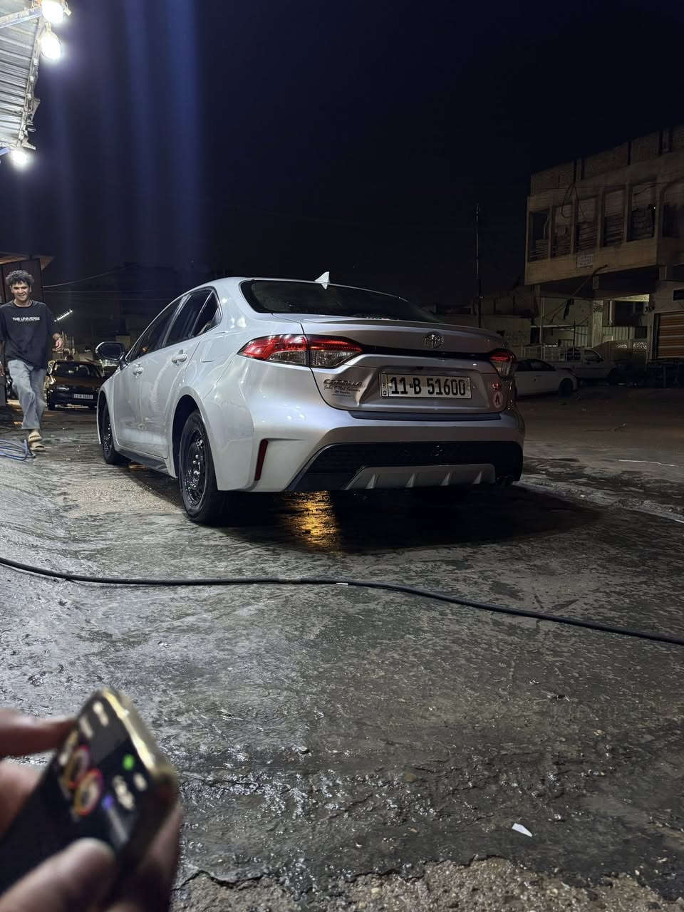 للبيع او مراوس فقط جارجر او اوبامه وانطي فرق 

سلام عليكم سياره كورلا مديل2021فول  SE موصفات من عدا لكشنات موجلد رقم بغداد تحويل ثاني يوم كير محرك تدفئه تبريد كله بل شرط للبيع او مرواس فقط جارجر او اوباما وانطي فرق حسب لقناعه مكان لسياره بغداد جاهزه من كلشي اي نقص ماكو مال بيت لسياره جديده بمعنه لكلمه ***********
