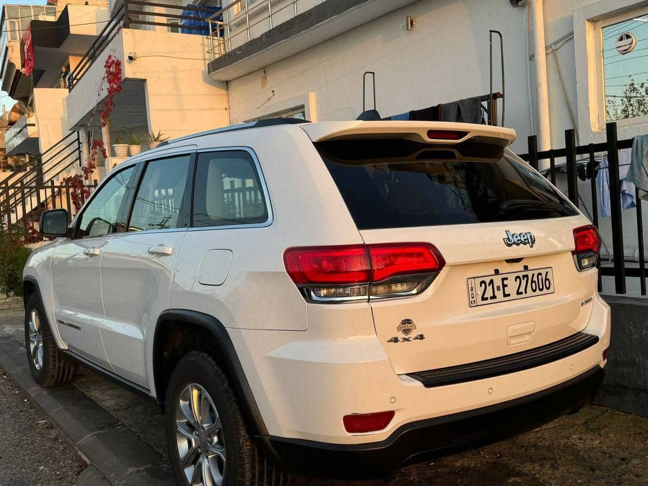jeep Grand chiroki   Larido
مودل ۲٠۱۷ وکلة هارلم  کوشنات کهربا کوشن هیتر  فول مواسفات . (سعر ۲٦٥ ورقە بیها مجل ) مکان سلیمانیة 
_______________________________
‎مۆدیل ۲٠۱۷ سفری شەریکەی هارلم 
‎ناو زەرد  کوشن کارابا کوشن هیتەر سوکان هیتەر  سلایت  سنوق جەگ و  شەغال فول مواسەفات   4*4  بێ بۆیاخ بێ ساد پەلەیەک کارتی هەیە 
‎سەنەوی و ژینگەی تازەیە
‎***********. سلێمانی
