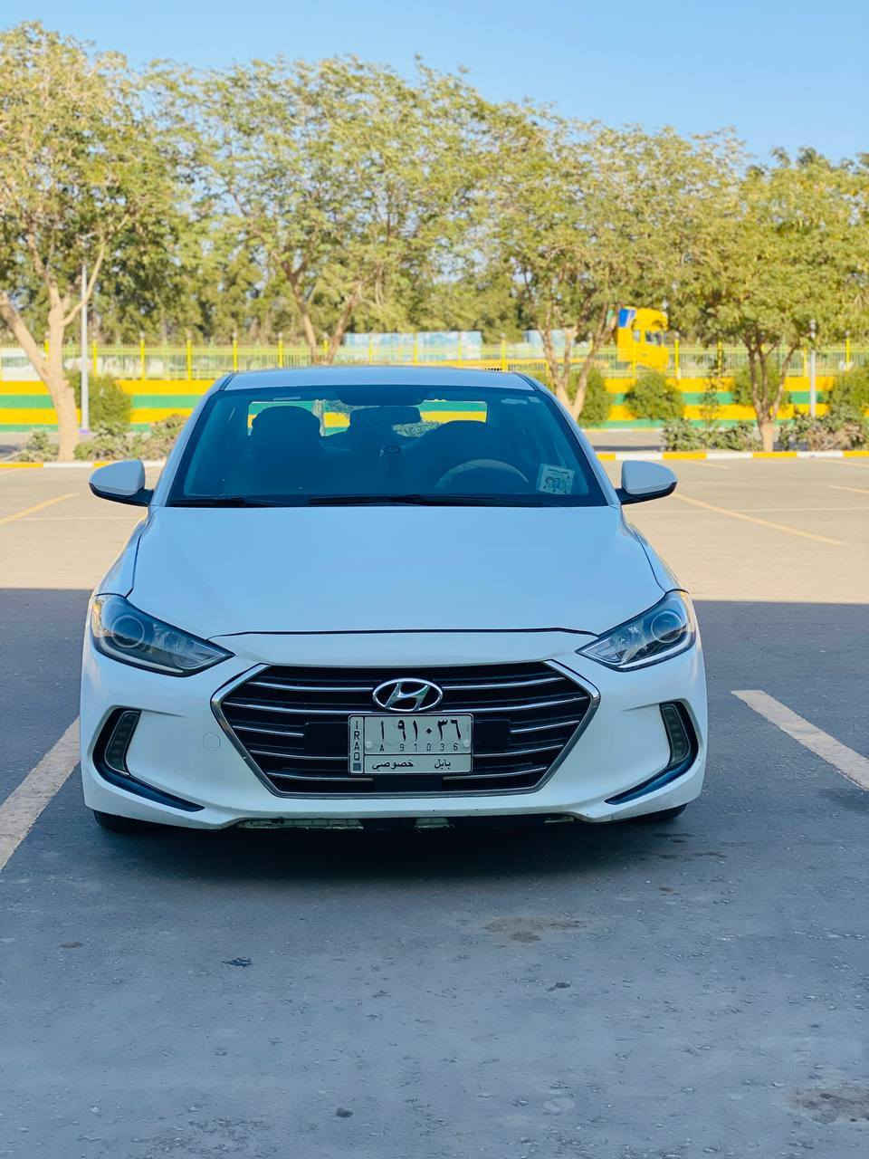 السلام عليكم 
تحيه طيبه 
النترا موديل 2018 وراد امريكي بأسمي تحويل ثاني يوم حادثها جاملغ مصبوغ فقط وبنيد مبدل  وبالعراق بيها خشم الجاملغ الامامي جهة الصدر بارد شواصي لغود كفاله ماشيه 117m 
مواصفات عاديه السياره جديده تخم تاير حداديه كير مكينه خير من الله شادلها مكينه مال موديل 20 بعدها بالضمان السعر ((((( 130))))
وبيها مجال 
مكاني حله 
للاستفسار *********** حلة, بابل
