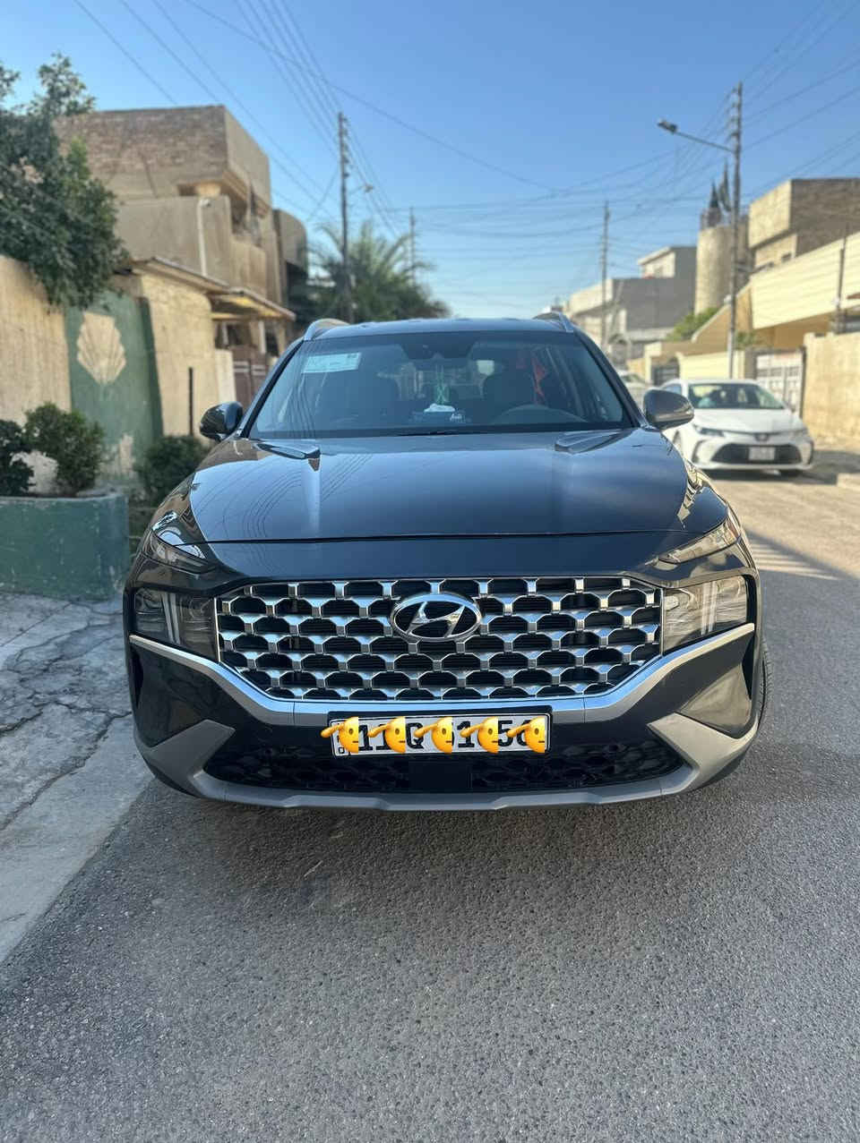 سلام عليكم
للبيع سنتافيه موديل 2023
 المواصفات تشغيل عن بعد 
بصمه تشغيل+ ابواب
كشن كهرباء
كشنات مخمل 
اشاير مري 
جنطه كهرباء 
محرك ٢٥٠٠
ماشئ امريكا 10 وهسه ماشي 25 سياره عل ايدي 
سايد بريك بصمه 
رادارات  اماميه + خلفيه 
بريك توقف ذاتي عند الاقتراب 
مانع انحدار 
٤ انظمه قياده 
اوتو هولد 
شاشه ابل كار بلي الحجم الكبير
وباقي المواصفات المعروفه حادثها سرقه بنيد و رجع نفس لون 
المكان بغداد السيارة 
رقم بغداد بسمي 
*********** واتساب بي
