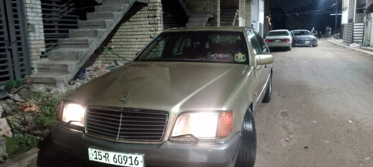 السلام عليكم ورحمه الله وبركاته للبيع سياره مارسيدس شبح موديل92نظيفه العنوان بغدادالبياع الاتصال***********
