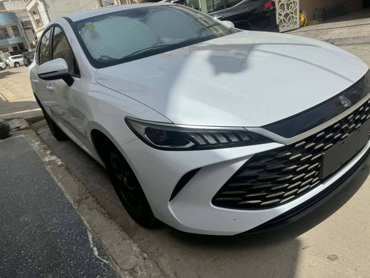 🚗 للبيع

BYD چِن بلاس 2025 

🌍 المدينة - بغداد –  الاعلام 

•   🛣️  المسافة المقطوعة    -   زيروووو 

  BYD  2025

السعر 19.400

✅ المواصفات :

 BYD چِن بلاس 2025 – زيرو 

⚡ هايبرد Plug-in | اقتصادي وقوي

🔹 الموديل: 2025

🔹 الحالة: زيرو

🔹 الممشى: صفر

🔹 الوارد: خليجي

🔹 الضمان: سنتين

🔹 الضرر: كفالة

🔹 المحرك: 1500 هايبرد Plug-in

🔹 الويل: 18 إنچ

✔️ نظام هايبرد بلگ إن (توفير عالي بالوقود)

✔️ شاشة كبيرة + نظام ذكي

✔️ كراسي مريحة

✔️ تشغيل ودخول ذكي

✔️ أنظمة أمان حديثة

✔️ سيارة هادئة وناعمة جداً

الاستفسار ***********

