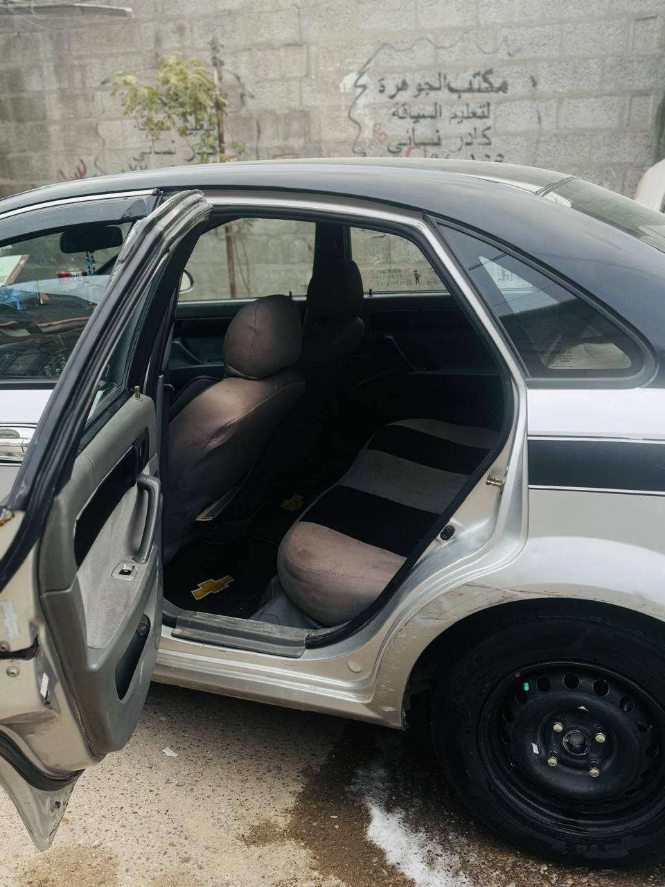 السلام عليكم.  فورنزا.! مديل 2007   محرك كير كهربائيات ع وضع شركة.  رقم بغداد تحويل مباشر.! سيارة خير من الله .!سعر 63 ورقة.وبيها مجال الاتصال ع رقم. *********** بغداد الطالبيه
