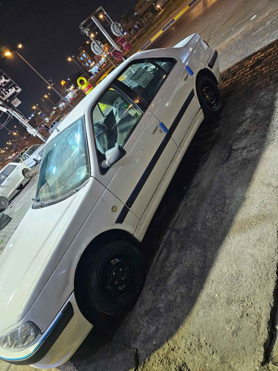 للبيع بيجو بارص مديل ٢٠١٢ كير محرك حداديه تبريد تخم تاير جاهز موجهز رقم بصره نكليزي هز ورقم جيد مكان سياره البصره الحيانيه شارع ستين سعر ٣٤ وبيه مجال 
ملاحظه اني مكلف بالنشر تصل على رقم وتدلل 
***********
