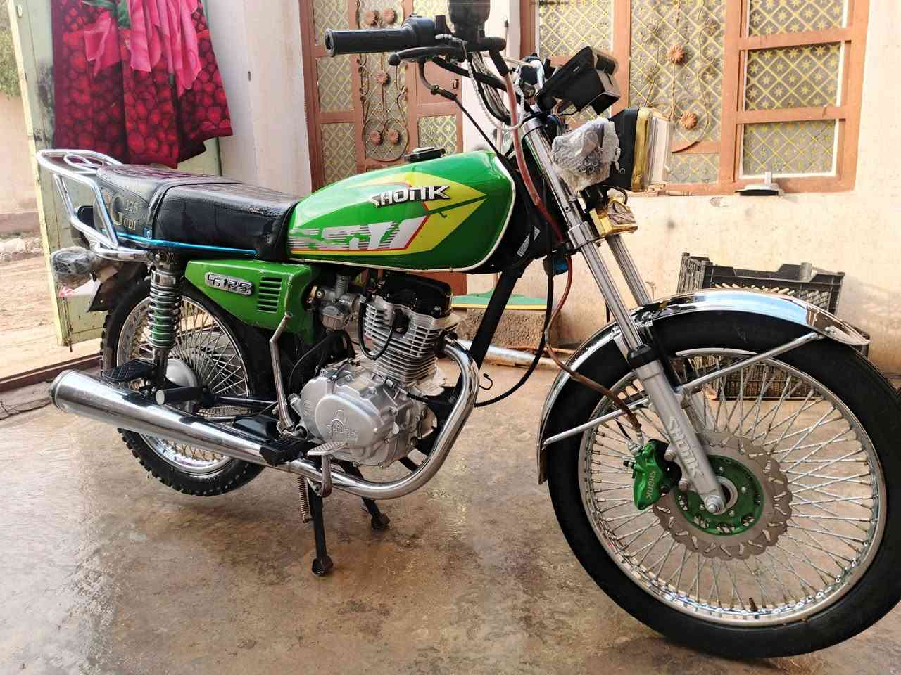 سلام عليكم دراجه تايكر موديل 2025شلعه ومعدل خير من الله محرك سبحانه ما ممدود عليهه ما ناقصها شي سعر 675وبيهه مجال قليل حك جيه رقم ***********رجاعا لما يشتري لا يتعبني.
