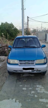 سيارة موديل اقتصادي عملي، اللون أزرق، بحالة جيدة من الخارج والداخل. من...