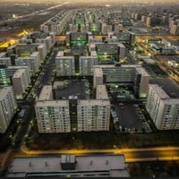 ‏للبيع شقة 100 متر شرقي طابق سادس واصل 20 قصدها الشهري 470 استبدال كفي...