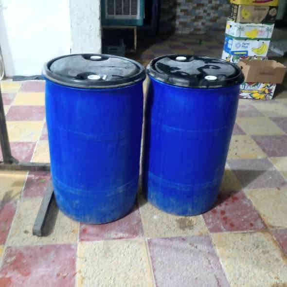 السلام عليكم مكينه زياهي للبيع مع براميل عدد 3 السعر 500 وبيه مجال العنوان حله للاستفسار ***********
