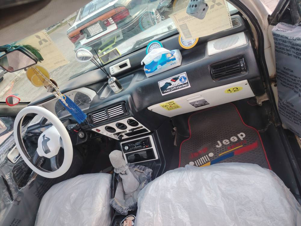 سلام عليكم
مستبوشي كلن
موديل ١٩٨٨
رقم ديالى
سنويه جديده 2029
كير محرك مكفولات
باتري جديد
كهربائيات شغاله
تحويل مباشر
سعر ٣٧ بيها مجال
مكاني ديالئ جلولاء
رقم الموبايل ***********
