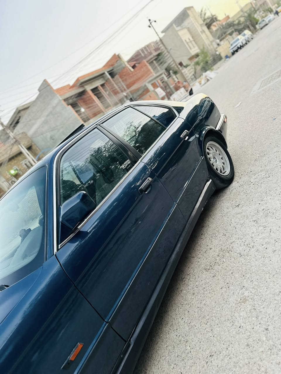 سلام عليكم للبيع بي إم 535اصل موديل 1991سياره حلوه وبلاديه بدون ضربه مصبوغه الجماليه كير مكينه مكفولات 
سلات روف تخم تاير جديد كهربائيات كلها شغاله سنتر لوك
رقم بغداد بسمي #السعر57وبيهامجال العنوان بغداد الكاضميه
  ***********☎️***********
