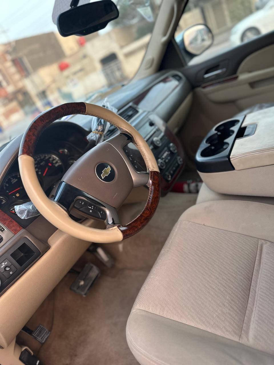 تاهو ٢٠١١  خليجي حاويه دخول جديد كفاله صبغ وضربه وفتح تراي زيرو طبله تو ويل المرغوب الشراي يتصل ع الرقم *********** مكانها بصره ترهم مراوس حسب القناعه السعر ١١٠
