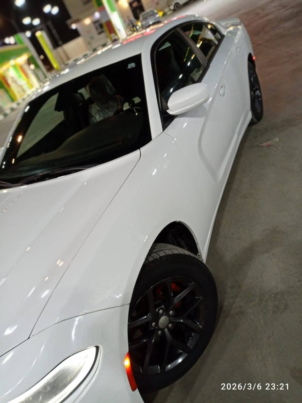 السلام عليكم
دوج جارجر موديل 2015

سياره شماليه اربيل  رقم دولي شرط تحويل وكاله 

محرك 3600

مكفوله من الصبغ والتبديل / ملاحضةةةة بيها باردات فقط
 
كير  مكينه كفاله 

 حداديه امامي خلفي جديد 

تخم تاير جديد + ويل 18 
 السعر  190 وبيها مجال بسيط

مكان السياره بالعماره  تواصل  ***********
