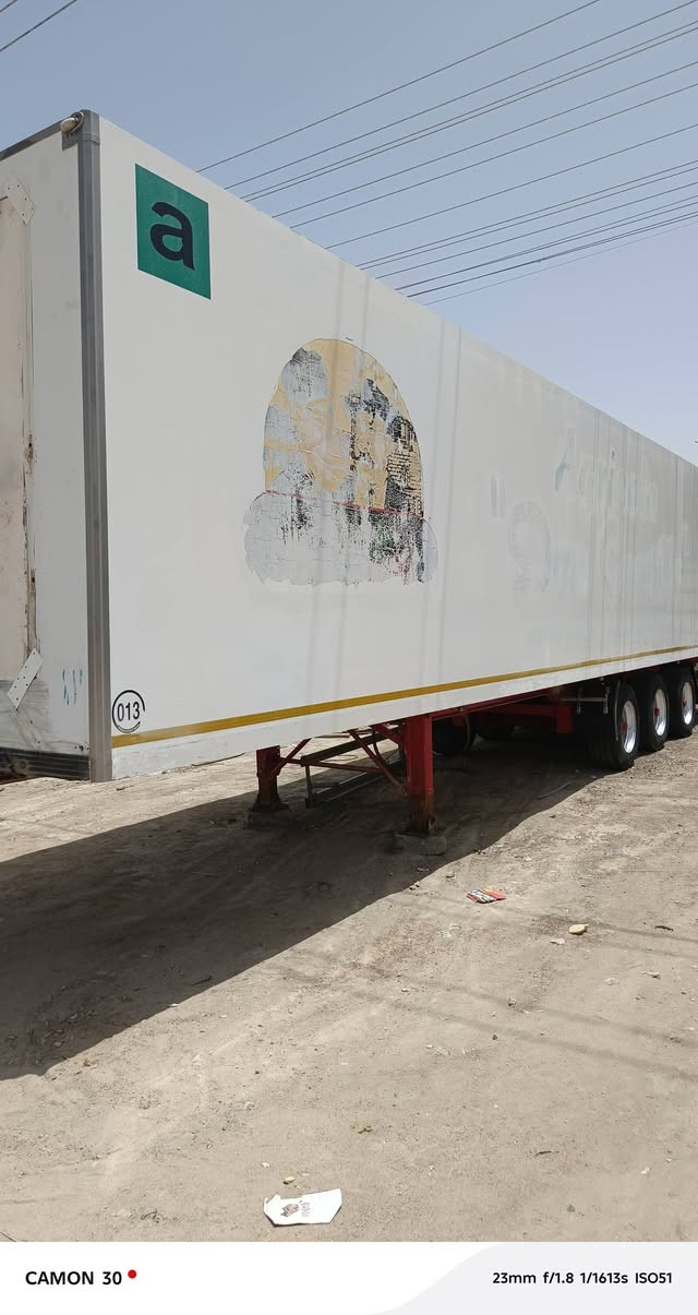 السلام عليكم
براد كوجل ارتفاع 2.5 مجموعه بيبي بنز نضيف لادوسه لانفخه طخم تاير نصف عمر جاهز يصلح للمواكب 
السعر 45$
للاستفسار ***********
