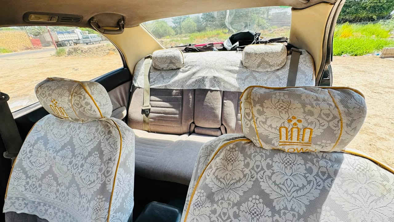 🚗 للبيع: تويوتا كراون (بطة) موديل 1992 🚗
السيارة نظيفة وجاهزة وما تحتاج أي مصاريف، ومواصفاتها كالتالي:

 الموديل: 1992 (بطة).

 الرقم: ألماني (إنكليزي ومميز)، هزة وفحص جديد.

 الكفالة: مكفولة من الكصة، العيب الشرعي، ونقل الجثة والضربه القويه

 التحويل: مداور ثاني يوم مباشرة.

 المحرك والـكير: كفالة 

 التبريد: ثلج  ❄️.

 التخم تاير: جديد بالنايلون.

 الحدادية: خير من الله.

 الكهربائيات: كلها شغالة ومابيها أي نقص.

شاشة

 الترايك: وين ما يعجبك وبأي مكان يعجبك افحص.

📍 التفاصيل الإضافية:

 العنوان: الديوانية.

 السعر: 52 ورقة  وبي مجال بسيط .

📞 للاستفسار والتواصل مباشرة: *********** (اتصال أو واتساب) أو راسلني خاص.
