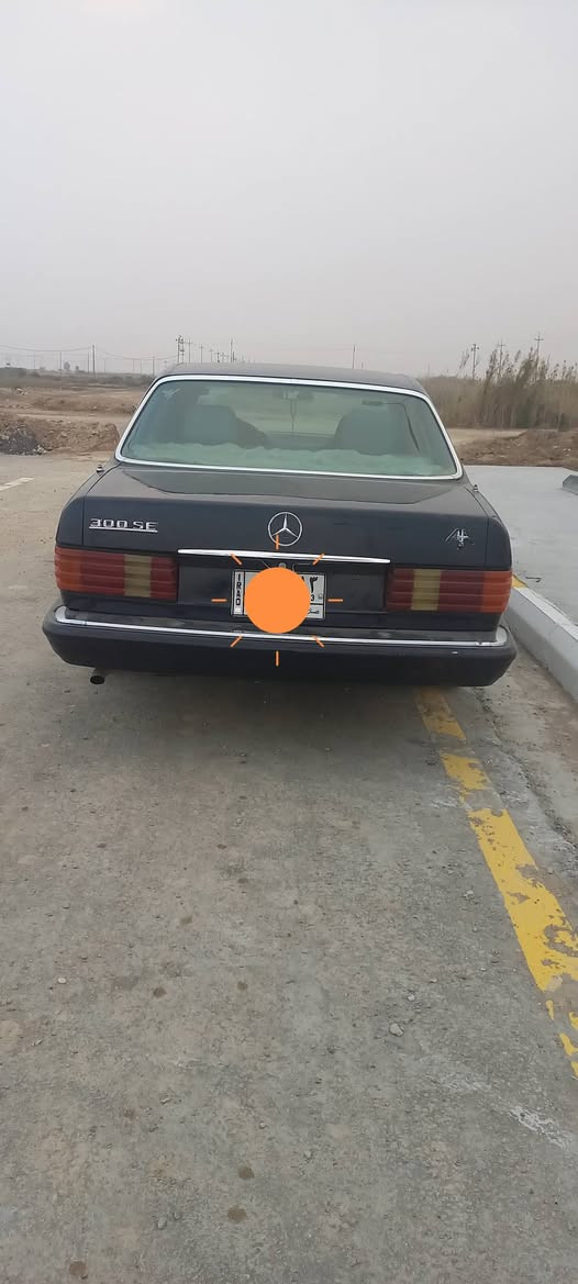السلام عليكم مارسيدس 300جامبو  باب طويل رقم صلاح الدين مصبوغه صبغ عام بدون حادث او ضربه محور مكينه وكير بطه 2500 تبريد شغال تخم تاير صدر امامي وخلفي جديد السياره جاهزه خير من الله السعر 60 وبيها مجال او مراوس حسب القناعه واسط الصويره ***********
