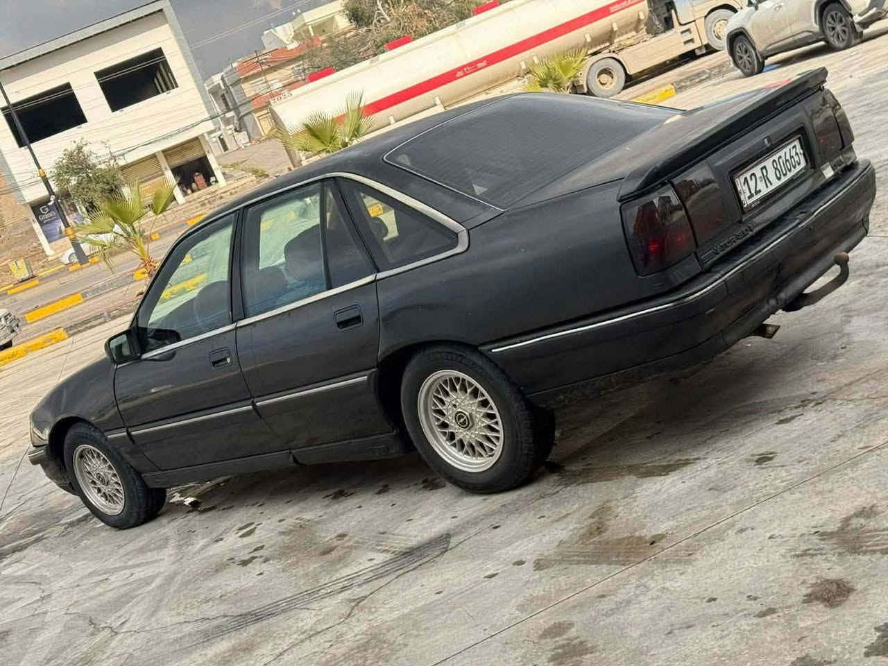 السعر 35$$  
سيناتور موديل 1991 مكينه وكير ملكه شرط تبريد كير توماتيك جامات كهرب سلايت صبغ عام جماليه بدون ضرر بدون دواخل سنويه رقم جديد بأسمي كوبون بانزين موجود
***********
***********
