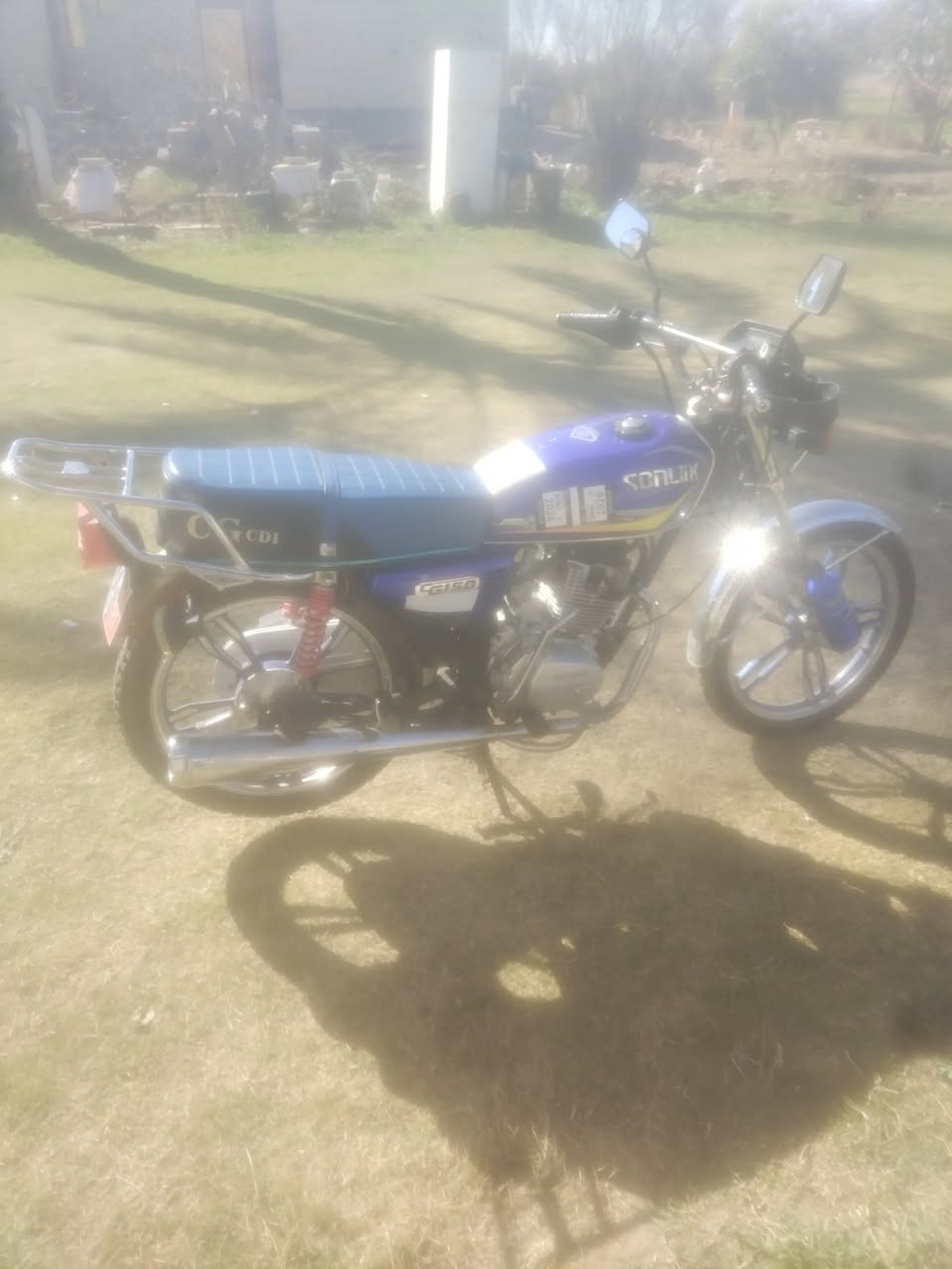 بسم الله الرحمن الرحيم دراجه إيراني خمسه كير موديل ٢٢ جاهزه أوراق منفيس للبيع مكاني صقلاويه حويوه استفسار*********** /***********
