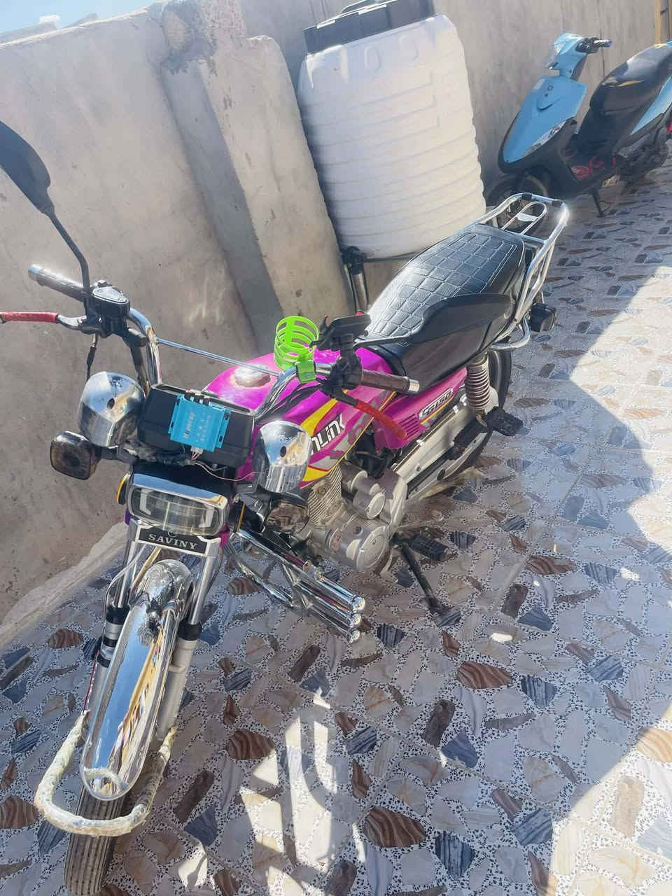 دراجه سيفون موديل 2023
السعر 650بيها مجال ***********🌹
