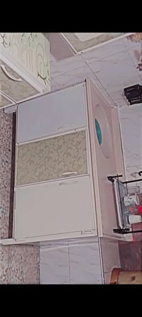 حالة: جديد ونظيف - مواصفات: سنك مرمر ابيض، جرارات - موقع: بغداد - الكر...