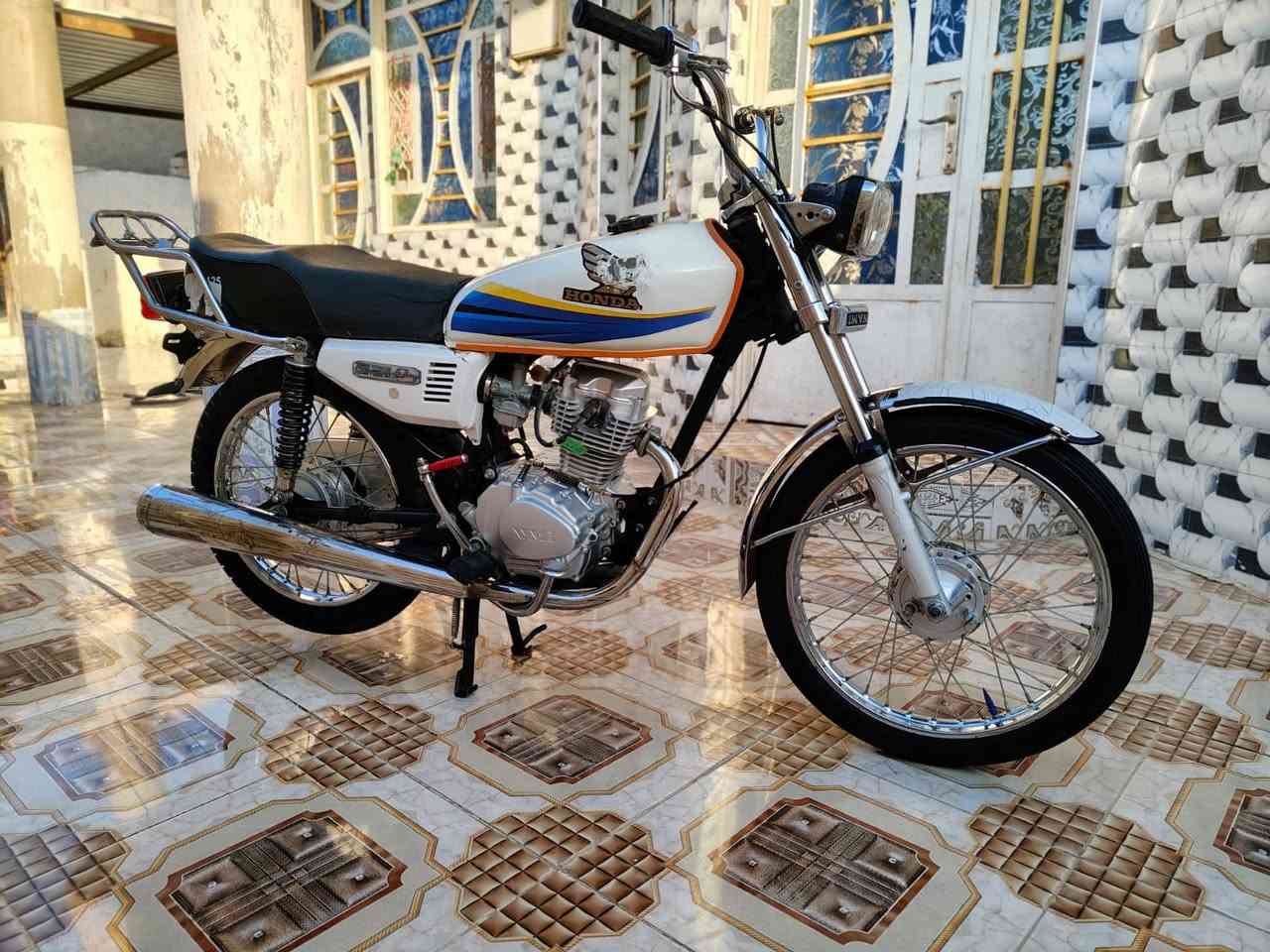 للبيع تعمير 24 وشاصي 13 بارت اوراق كامله بوجهك للترقيم مكفوله كفاله عامه السعر خاص


**إذا كنت صاحب هذا الإعلان وتريد حذفه لأي سبب، رجاءا أرسل رسالة إلى الدعم الفني**