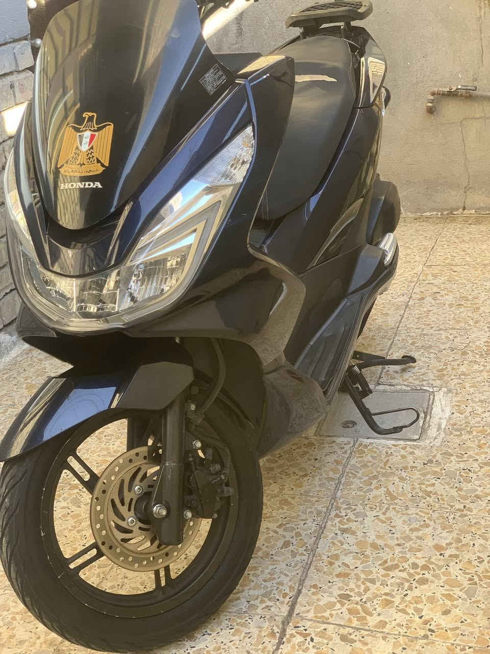 جيل ثاني للبيع دراجه كفاله عامة ياباني اصلي كلها بلاديه نازله من بيت طارش جاهزه مابيها نقص جيب فيتر وفحص محرك 150 شلعه ومعدل تخبل السعر 15 ونص  وبيها مجال بسيط حك جيه  *********** لمو شراي لا يتصل ويتعبني 

ملاحضه فيديو مصور كلها واضح بي شوفها زين وتصل
