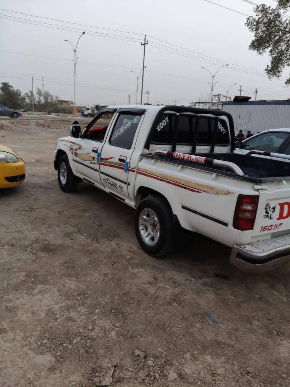 سياره دير للبيع موديل 2007 سياره حلوه جديده السعر 37 وبيها مجال بسيط عنوان ذي قار قء النصر صاحب السياره متوفي وابنه يتعهد بالتحويل بعد ما يسوي قسام شرعي***********
