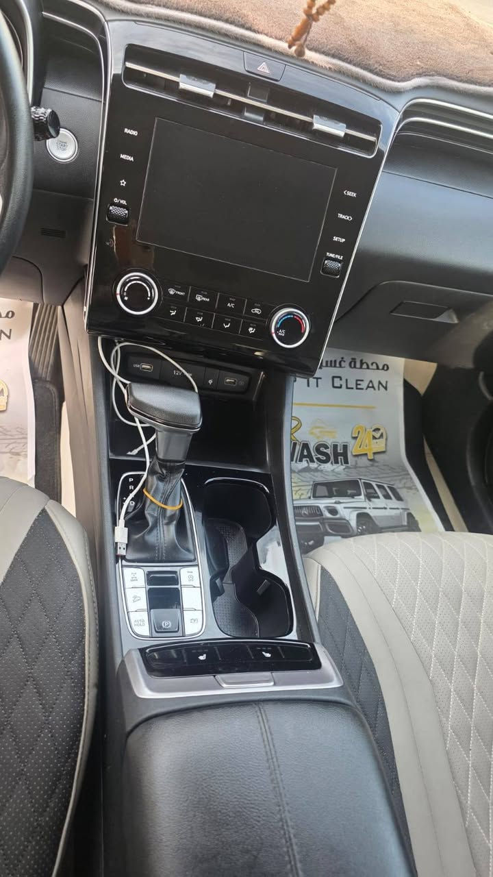 سلام عليكم من رخصت مدير الكروب توسان 2023 حادث دعاميه اماميه موصافات عاديه
ماشه 30 مكان السياره بغداد حيور رقم بغداد تحويل كبل رقم الهاتف ***********
