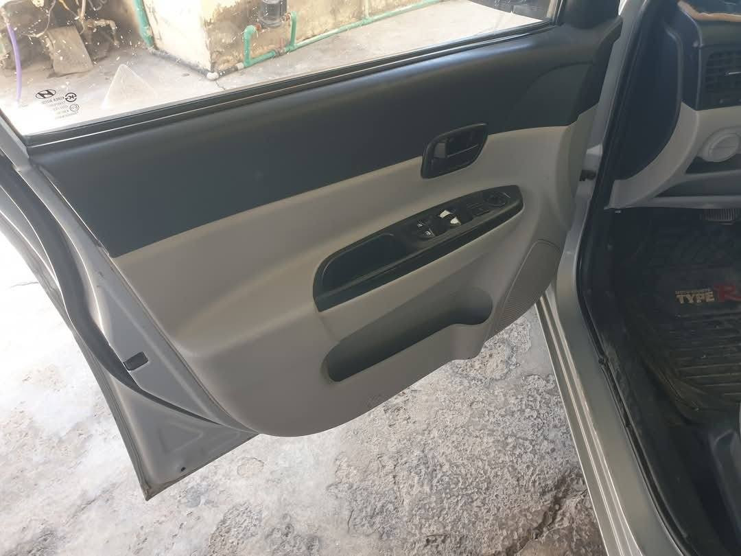 اكسنت 2009 مصبوغة حزام بدون دواخل  مكينة 1600 تبريد خير من الله صدر تخم تاير دوشمة كلة جديد شاشة كامرة رقم ديالى انكليزي مميز بسمي السعر 80 وبيهة مجال  مكان بغداد حي العامل *********** بغداد, العراق
