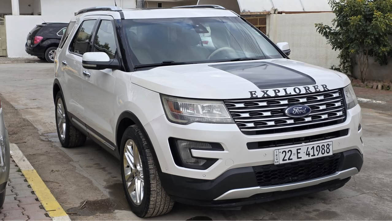 للبيع — فورد اكسبلورر 2016 ليمتد (فول _فول مواصفات — حالة ممتازة) 
• محرك 3.5 لتر V6 — 
• قير أوتوماتيك + دفع امامي _ 2 ويل 
• 7 راكب — 
• تبريد مركزي خلفي + تكييف قوي جداً
• داخلية جلد نظيفة وفخمة
• فتحة سقف بانوراما
• شاشة كبيرة + كاميرا خلفية + كاميرا امامي +حساسات أمامية وخلفية °360 درجة
• تشغيل بصمة + دخول ذكي..
• تبريد وتسخين مقاعد
• مثبت سرعة + تحكم من الستيرن
• نظام صوت _11سماعة SONY ممتاز + بلوتوث + USB
• صندوق خلفي كهربائي
• أنظمة أمان كاملة (وسائد هوائية + مانع انزلاق + ثبات)
صدر امامي و خلفي و تايرات كله جديد سنوية باسمي 
ضرر 2 قطعه جاملغ و باب سكن 
🔧 صيانة حديثة والسيارة جاهزة للاستخدام
🧾 استعمال شخصي ونظيفة جداً
ماشيه: 114 ml (183.000) KM
 
💰 السعر: 18,700 (قابل للتفاوض)[ 187 $ ]
رقم موبايل *********** 
عنوان .ديالى .خانقين 
📞 للتواصل خاص أو اتصال
🔥 سيارة مريحة وقوية وما تحتاج شي خناقين, ديالى
