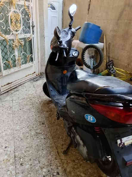 سلام عليكم دراجه بريز ضفيره تخبل مكينه تخبل شلعه ومعدل كابريتر كهربائياتهه كامله كلوبات زنون مابيهه كل نقص فقط البكلايت سعر 500 وبيه مجال مكاني بغداد الخطيب الزراعي *********** متواجد واتساب
