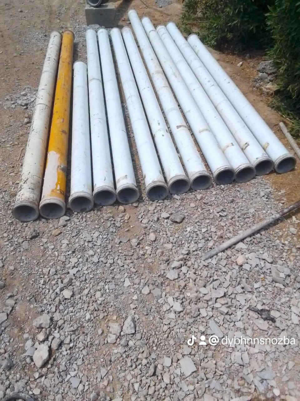 إني اشتغل التكليس الكونكريت لي بل خباطات ومكفول من الرصعات واشتغل تنضيف بواري البمات ***********
