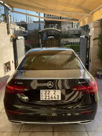 مارسيدس c300 2023 السياره جديده كلش طبعا السياره 4MATIC فول الفول ماشي...