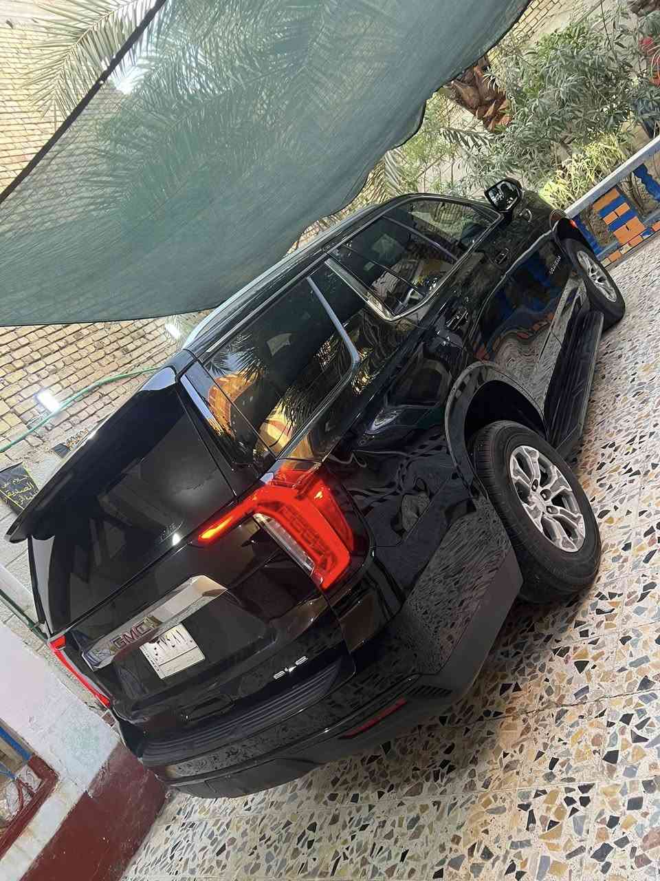 يوكن GMCخليجي 2023
كفاله عامه عدا بارد اقل من 5 أصابع ب باب الجنطة 
 لحيه للكاع باب خلفي كهربائي ثلاجه كشنات كهربائي رادارات كاميره خلفيه دواره معروفه مواصفات SLE  السعر 475$ ***********
