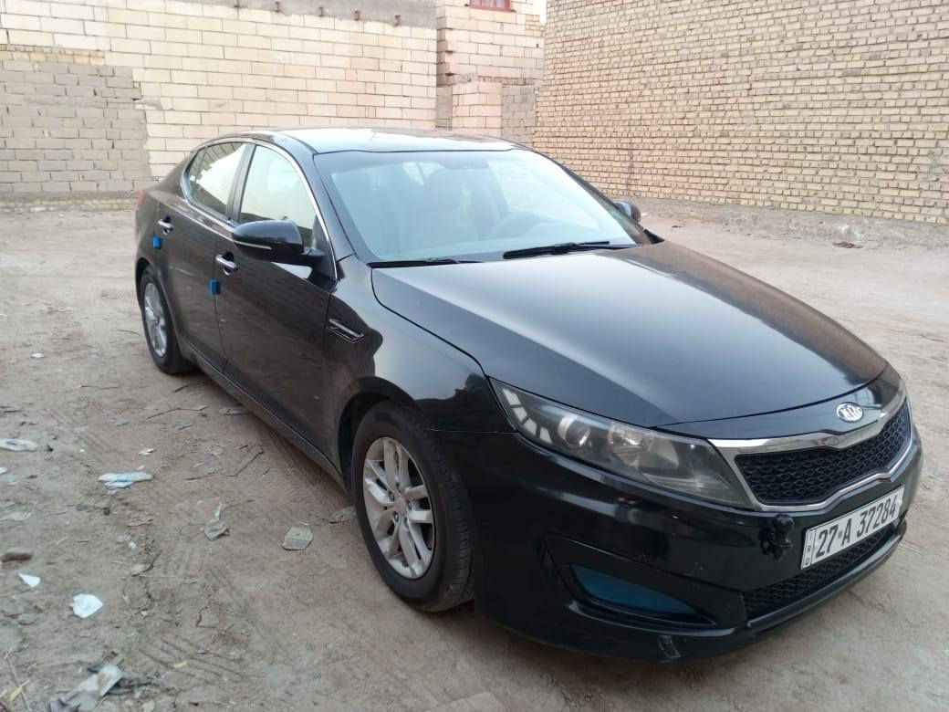 اوبتما ٢٠١٣ امريكي
سيارة باسمي رقم دولي
 بيها ٣ قطع تبديل
كير ومكينة كفااااالة
السعر ٩٠ قفل
مكاني ناصرية / سوق الشيوخ
رقمي ***********
