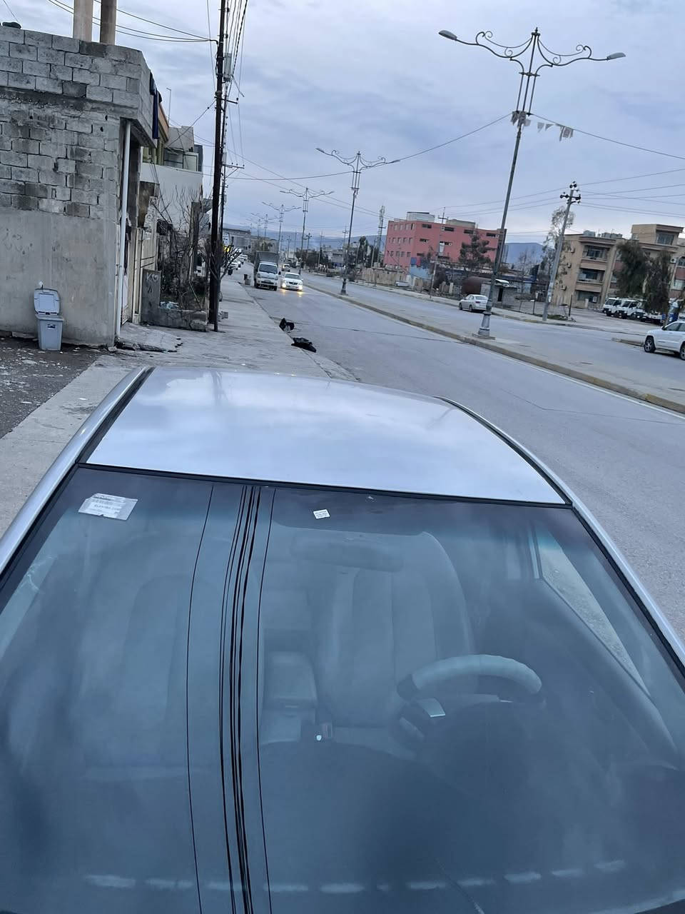 سەرەتا بەناوی خوا 
ئاڤانتی 2009
120 هەزار ڕۆشتوە
بڕاوە
فوول مواسەفات
کوشن جڵد 
کوشن ئیتەر 
بلوتوز
سوکان ڤۆلیۆم 
سەخفی وەک شوشەیە 
گێڕ و مەکینە و   سەخفی بەشەرت 
تەقەو ڕەقەی بەشەرت 
ویل گەورە  
جوار تایەی نوێی لەسەرە 
ناونیشان .   ڕانیە 
***********
ڤایبەر وەتسئاپ
