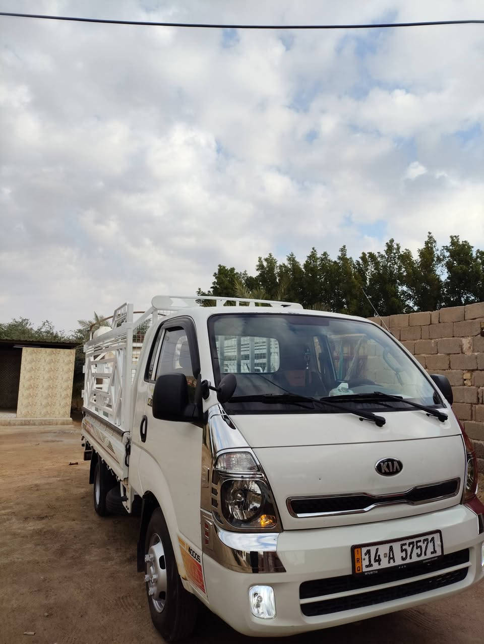 كيا فحل مفتوح 2019 محرك 4000رقم بصرة بأسمي سنوية لغاية2030،سيارة جاهزة محرك وكير وحدادية وتايرات كلعا تمام 
السعر 168
مكاني بصرة الدير.
