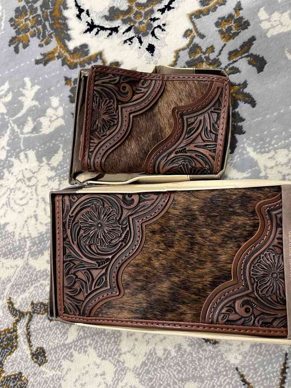 السلام عليكم عندي محفضات أمريكيه جلد اصلي وكلهن فول اورجنل الي يريد يتواصل ويايه عل ماسنجر وكميه مفتوحه وسعرهن مناسب


**إذا كنت صاحب هذا الإعلان وتريد حذفه لأي سبب، رجاءا أرسل رسالة إلى الدعم الفني**