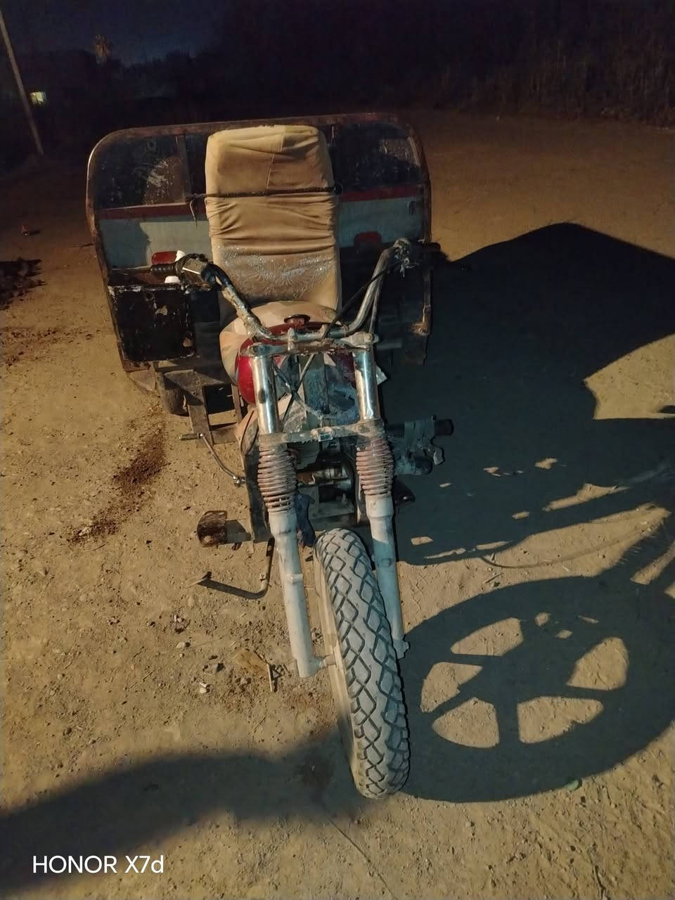 للبيع اوراق بس مو بسمي العمارة


**إذا كنت صاحب هذا الإعلان وتريد حذفه لأي سبب، رجاءا أرسل رسالة إلى الدعم الفني**