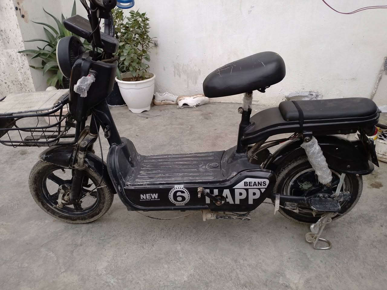 دراجة شحن للبيع موديل 2026سعر200بي مجال مكانك كركوك بنجاعلي رقم موبايل ***********
