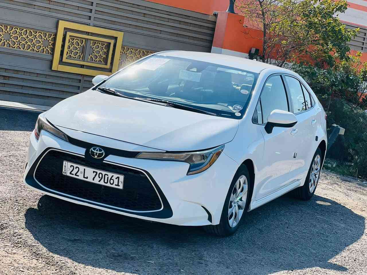 سلام عليكم 
كورلا موديل 21رقم أربيل ثاني يوم تحويل حادثه من امريكه فقط بنيد بدون ايرباك وبلعراق بيه ربع الباب الخلفي ماشيه 78 قالبله للزياده 
السعر١٣٨وبيه مجال بصيط 
مكان بغداد الكرخ حي العامل 
***********
