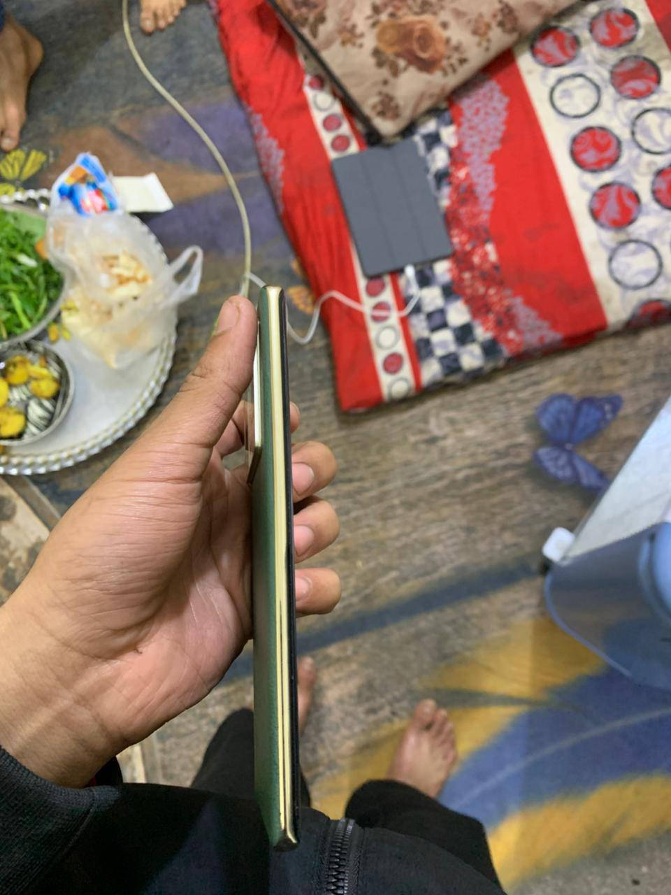 سلام عليكم نوت 40 برو أخو جديد ذاكره 256 رام 24 واتساب فقط *********** أو خاص
