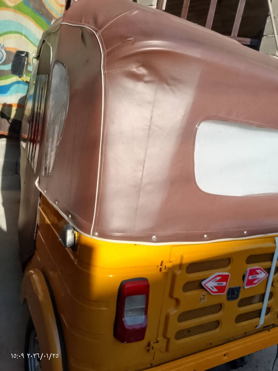 تكتك 18 داخله ب19 (مامرقمه) مكينه خير من الله نضيفه كبل للشارع دوشمه جديده ومسجل السعر 4500قفل 
العنوان بغداد حي اور ام الكبر والغزلان متواجد***********
